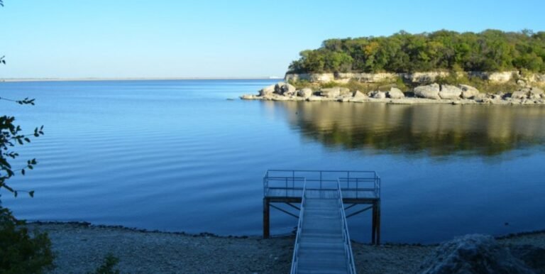 Lake Texoma Should Be Capitalized